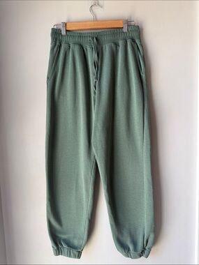 OUTERKNOWN Green Sweatpants Joggers